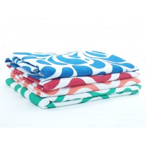 TOALHA BANHO ESTAMPADA COR E COR - (Campanha Ajudar é Amar - Doação)