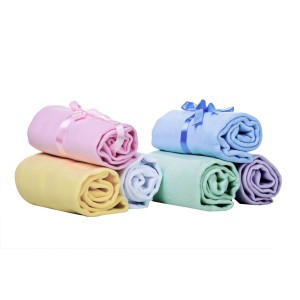 COBERTOR LISO - CARICIA  (Campanha Ajudar é Amar - Doação)